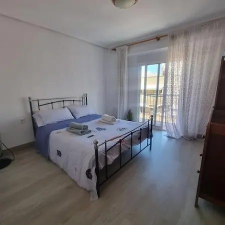 Lovely Three-Bedroom Apartment In Puerto De Sagunt Exterior photo