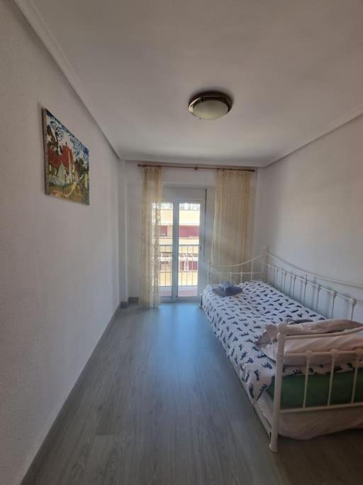 Lovely Three-bedroom In Puerto De Sagunt Appartamento Sagunto
