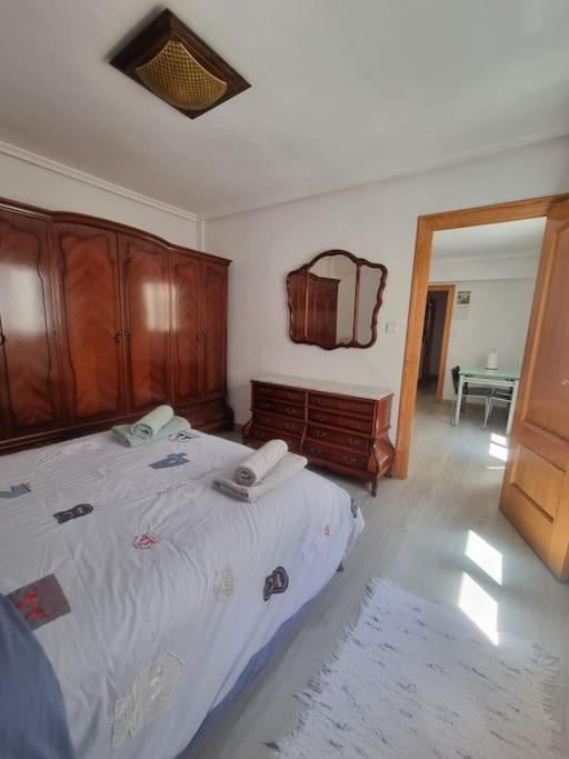 Lovely Three-bedroom In Puerto De Sagunt Appartamento